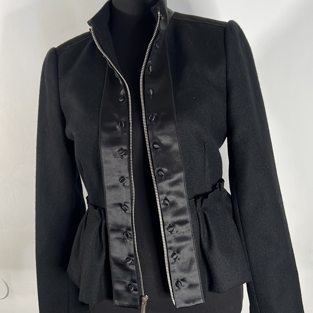 BCBG Maxazria blazer 100% wool - Picture 12 of 12